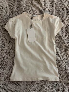Zara Short Sleeve Tee